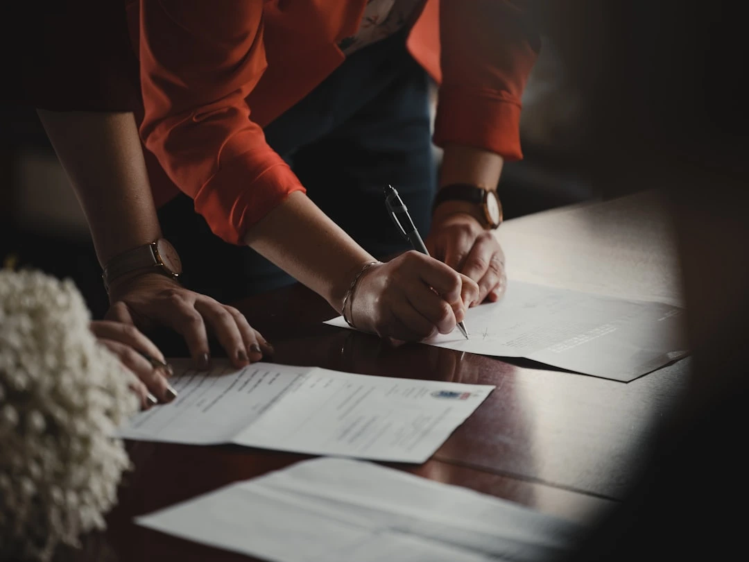 Tips From A Real Estate Lawyer For Commercial Property Deals
